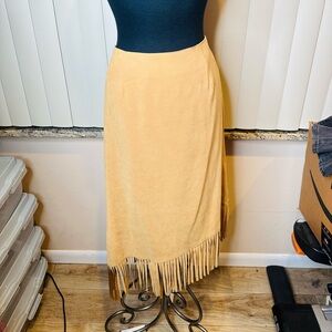Denim & Co. golden tan faux suede asymmetrical fringe hem midi skirt size Large